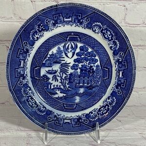 Vintage Villeroy & Boch Blue Willow Ironstone Luncheon Plate